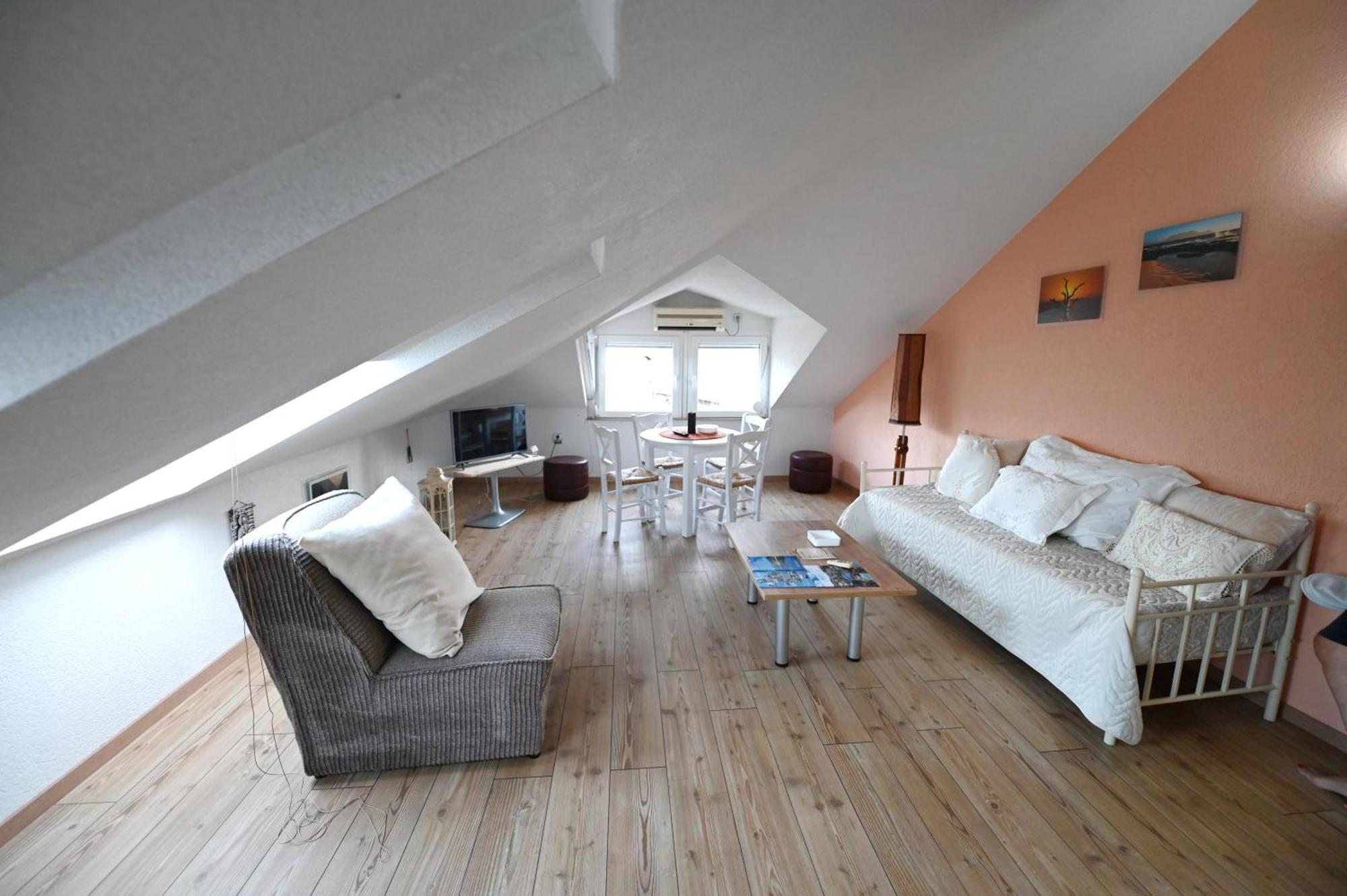 Eke Irin Apartments Ohrid Eksteriør bilde