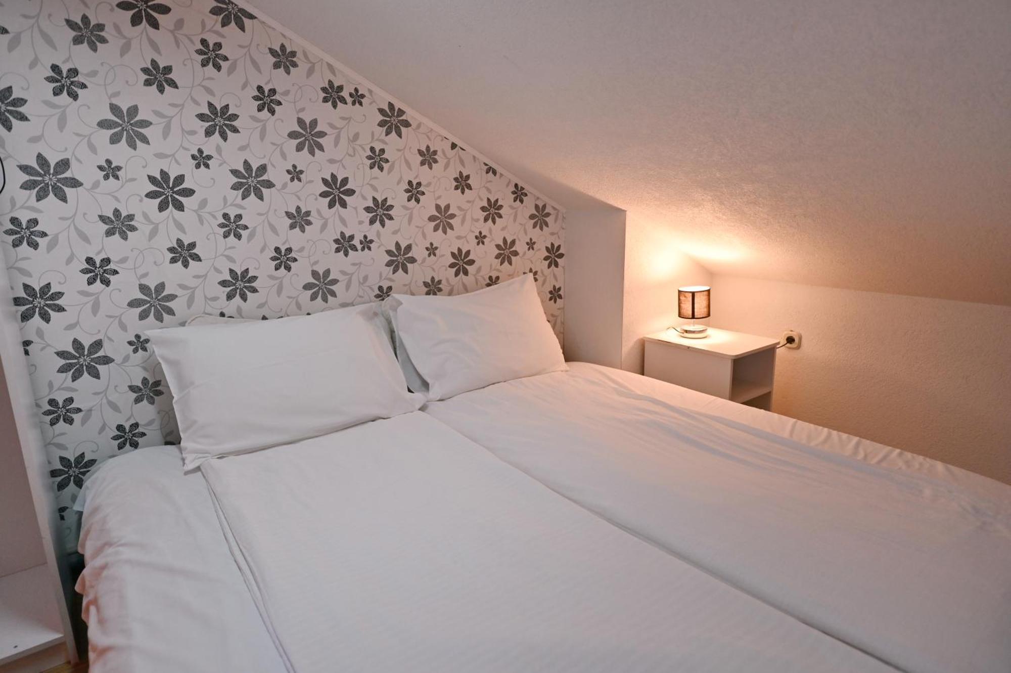 Eke Irin Apartments Ohrid Eksteriør bilde