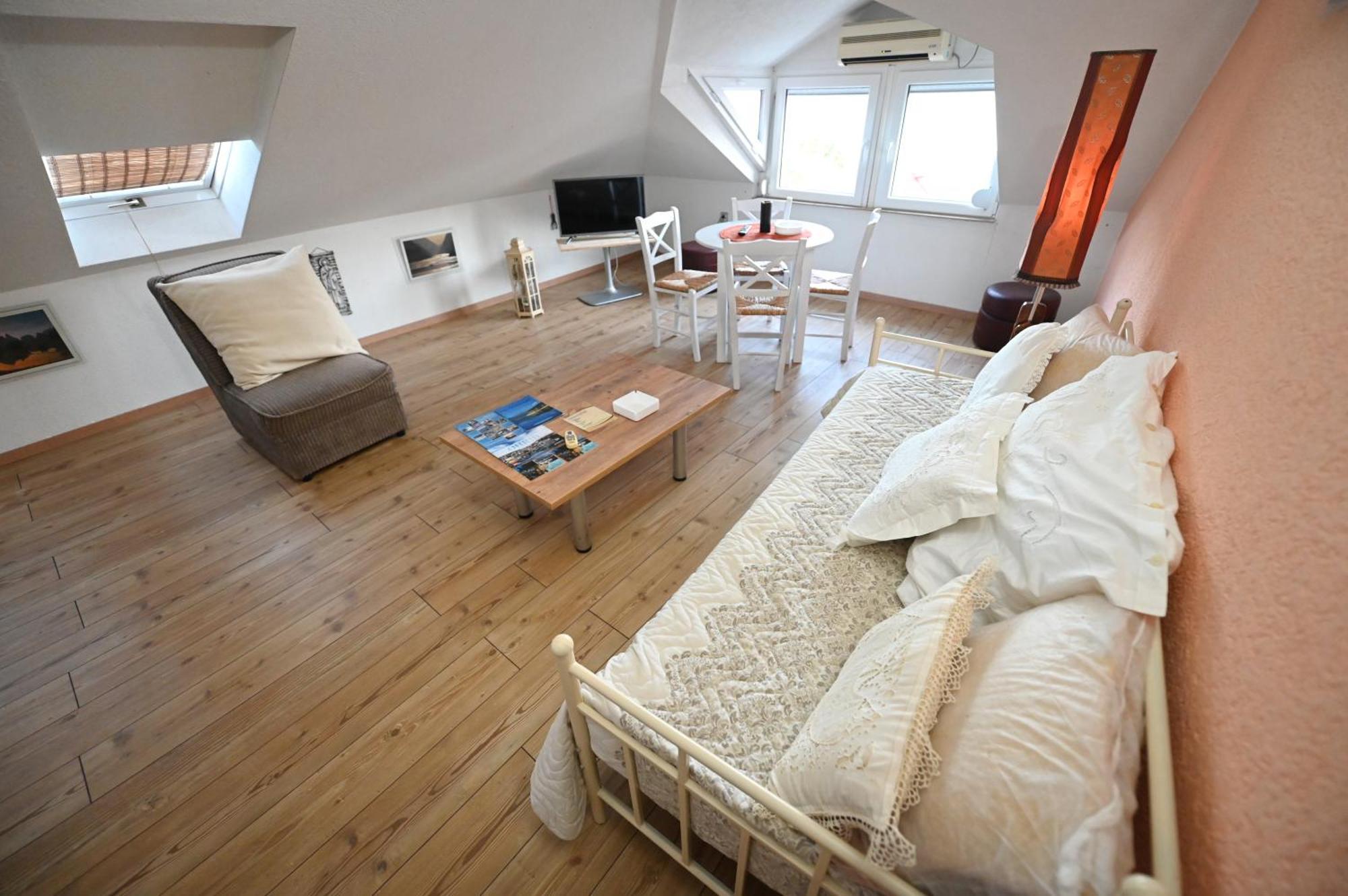 Eke Irin Apartments Ohrid Eksteriør bilde